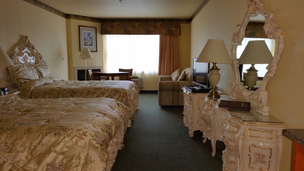 Palace Inn & Suites Lincoln City Ngoại thất bức ảnh