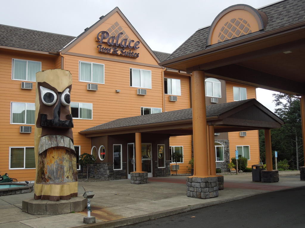 Palace Inn & Suites Lincoln City Ngoại thất bức ảnh