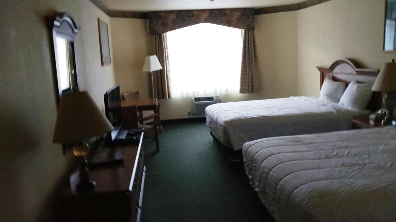 Palace Inn & Suites Lincoln City Ngoại thất bức ảnh