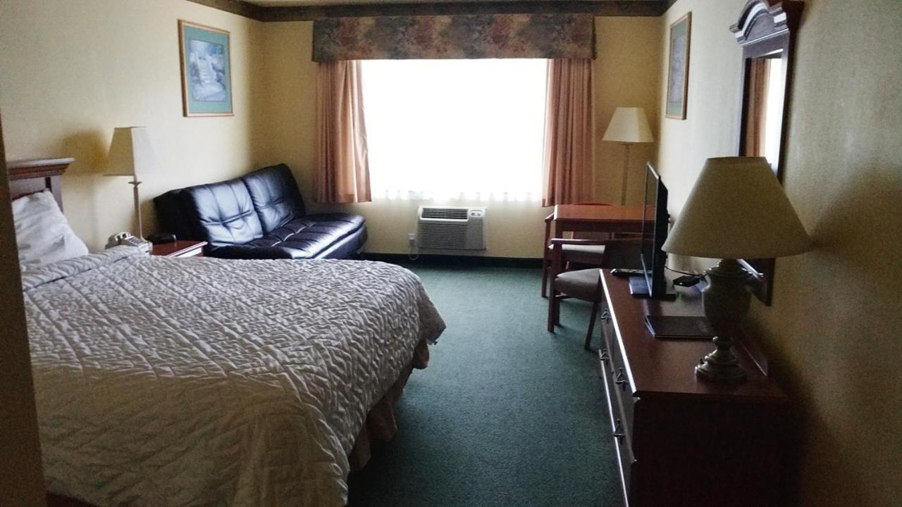 Palace Inn & Suites Lincoln City Ngoại thất bức ảnh