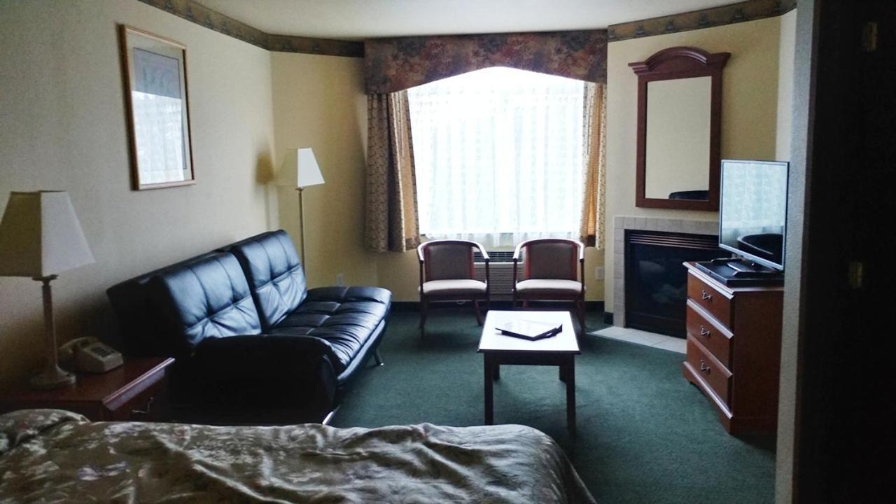 Palace Inn & Suites Lincoln City Ngoại thất bức ảnh