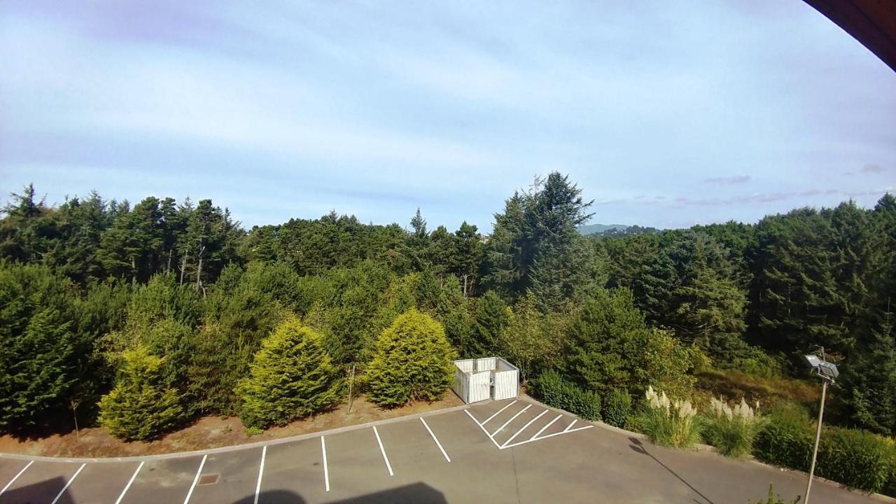 Palace Inn & Suites Lincoln City Ngoại thất bức ảnh
