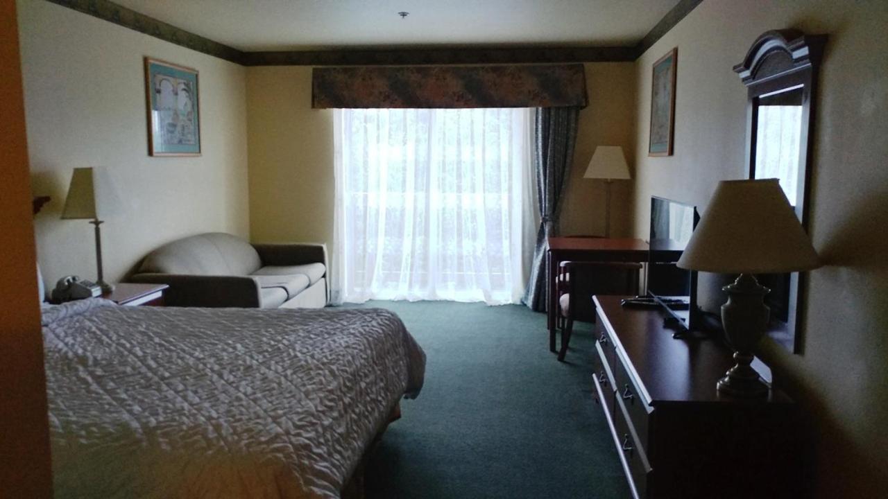 Palace Inn & Suites Lincoln City Ngoại thất bức ảnh