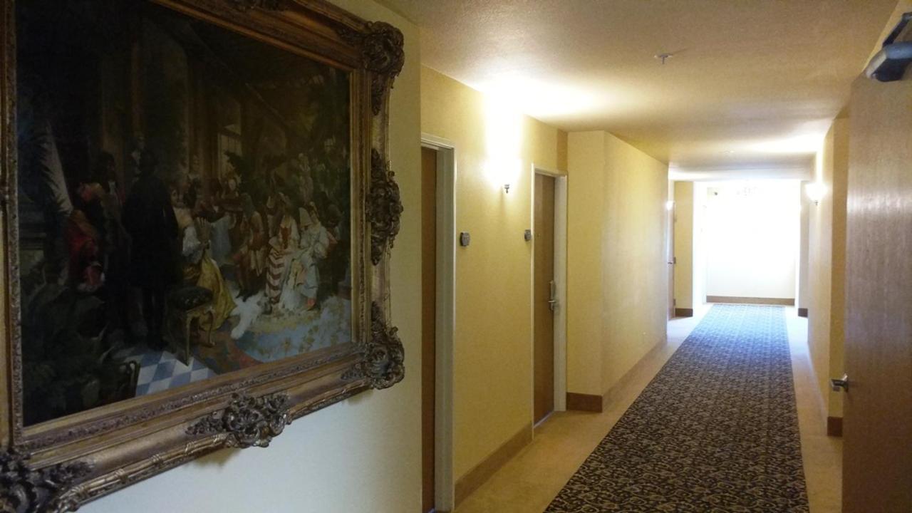 Palace Inn & Suites Lincoln City Ngoại thất bức ảnh