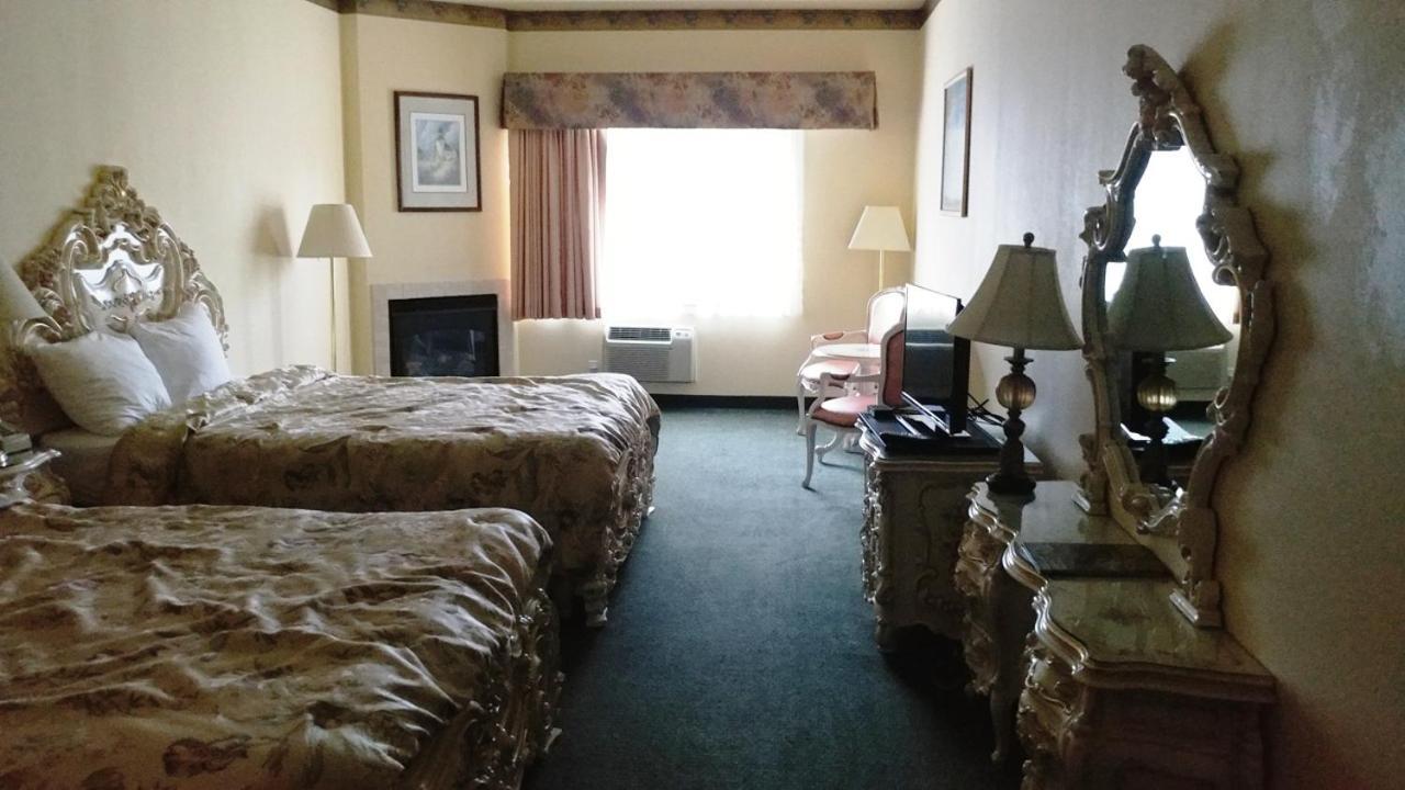 Palace Inn & Suites Lincoln City Ngoại thất bức ảnh