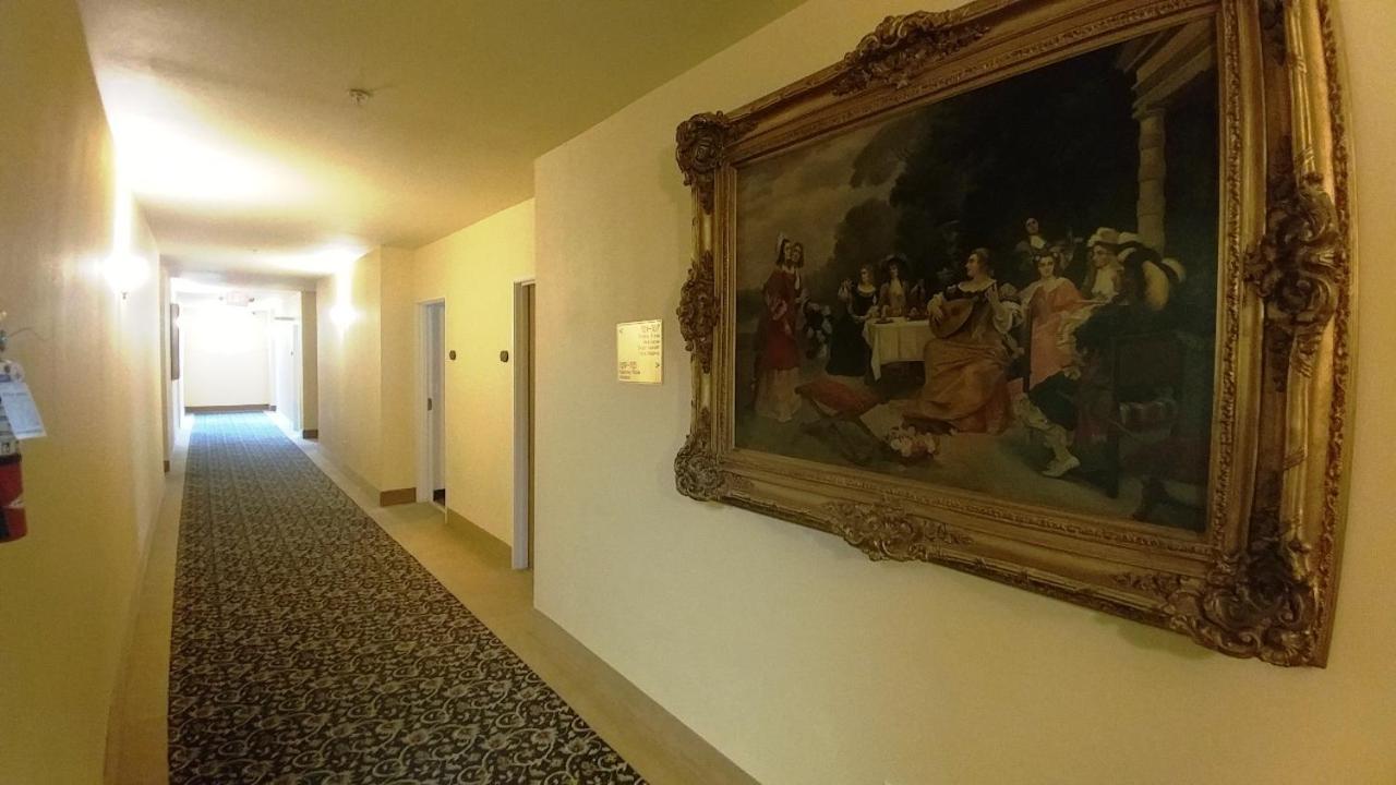 Palace Inn & Suites Lincoln City Ngoại thất bức ảnh