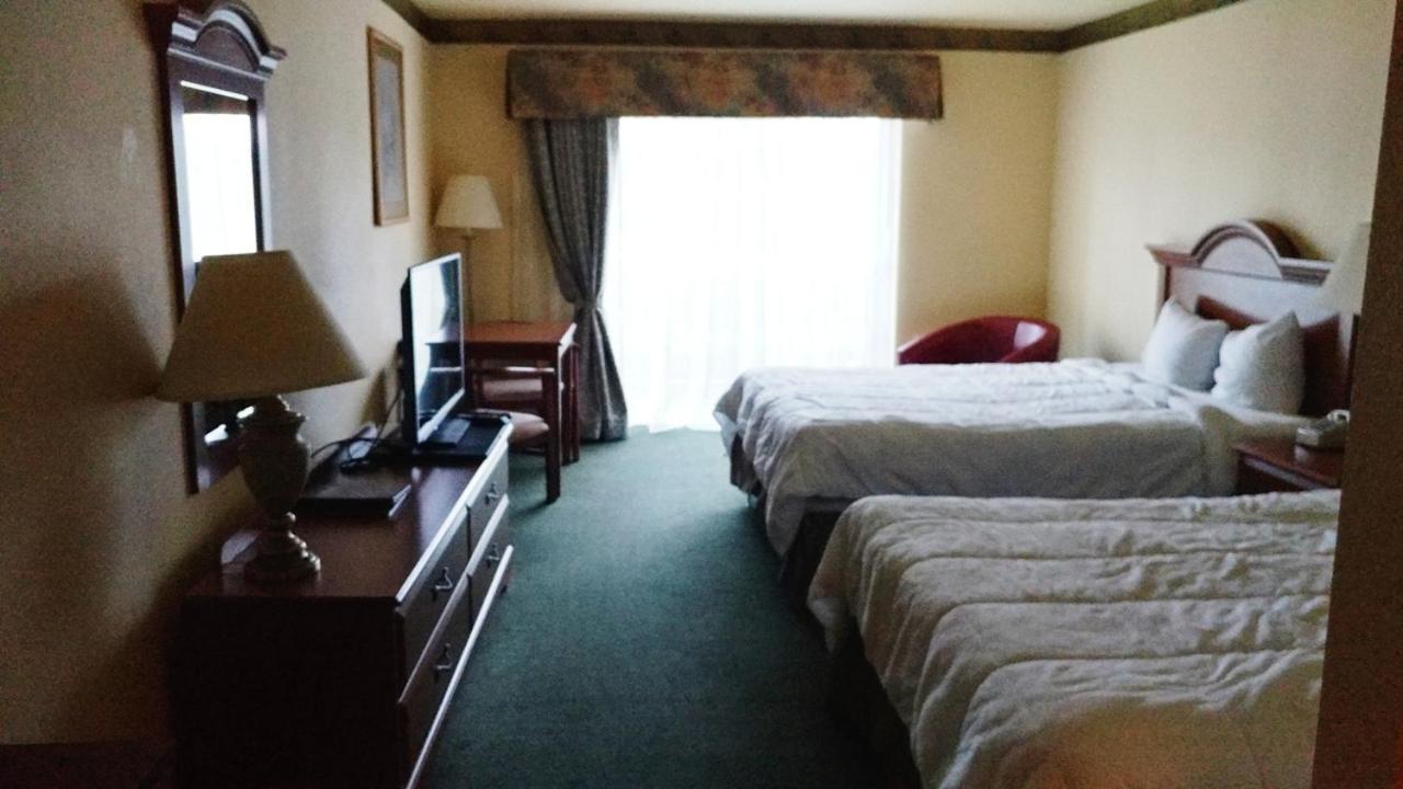 Palace Inn & Suites Lincoln City Ngoại thất bức ảnh