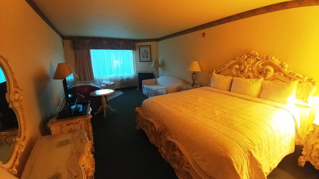 Palace Inn & Suites Lincoln City Ngoại thất bức ảnh