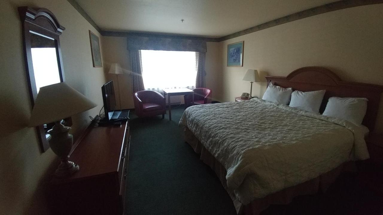 Palace Inn & Suites Lincoln City Ngoại thất bức ảnh