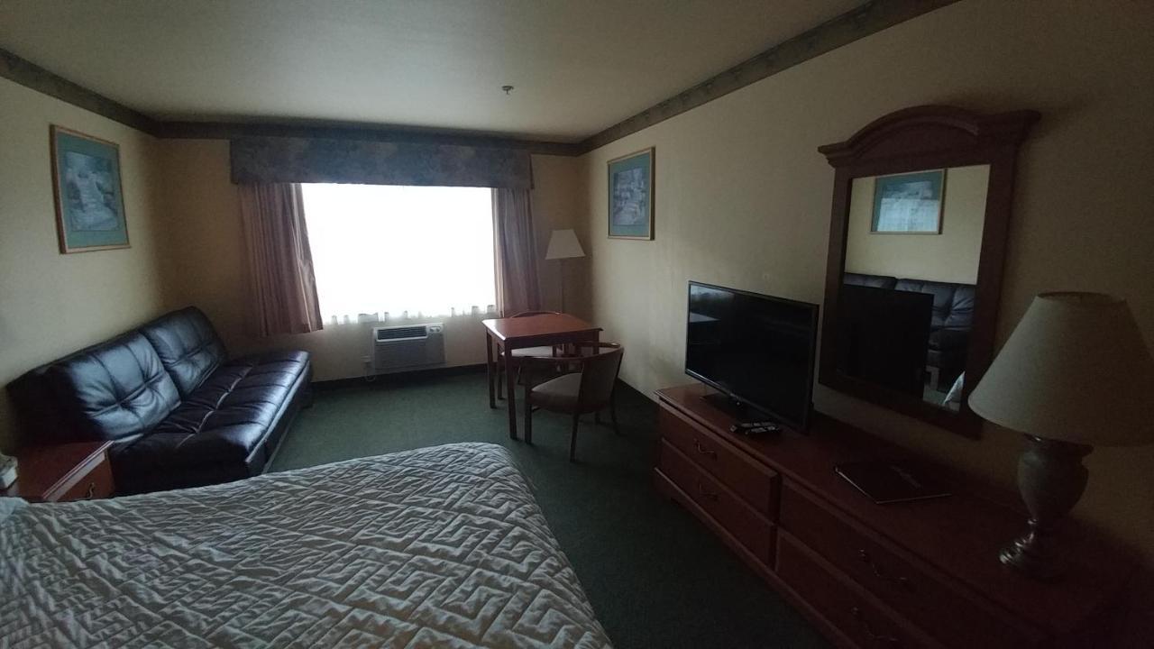 Palace Inn & Suites Lincoln City Ngoại thất bức ảnh